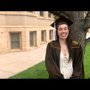 Meet your Posher, Roslyn